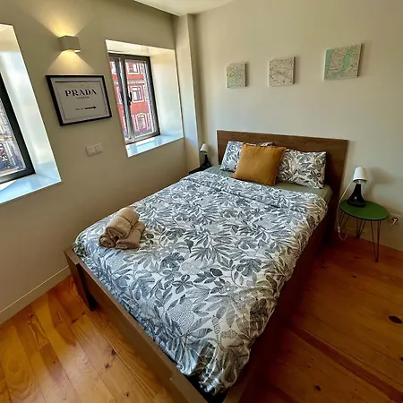 アパート Cozy Retreat In The Heart Of ポルト