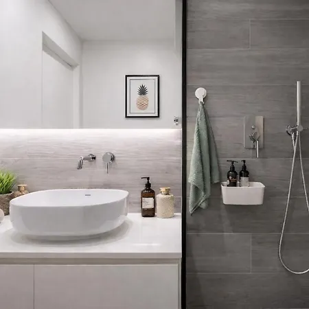 Apartamento Cozy Retreat In The Heart Of *